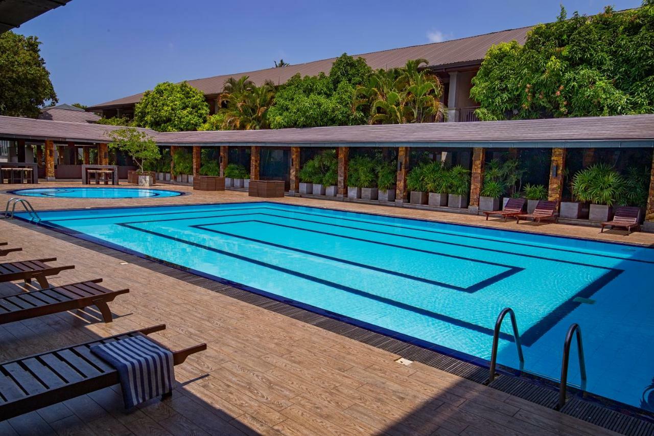 Full Moon Garden Hotel Negombo Exterior photo